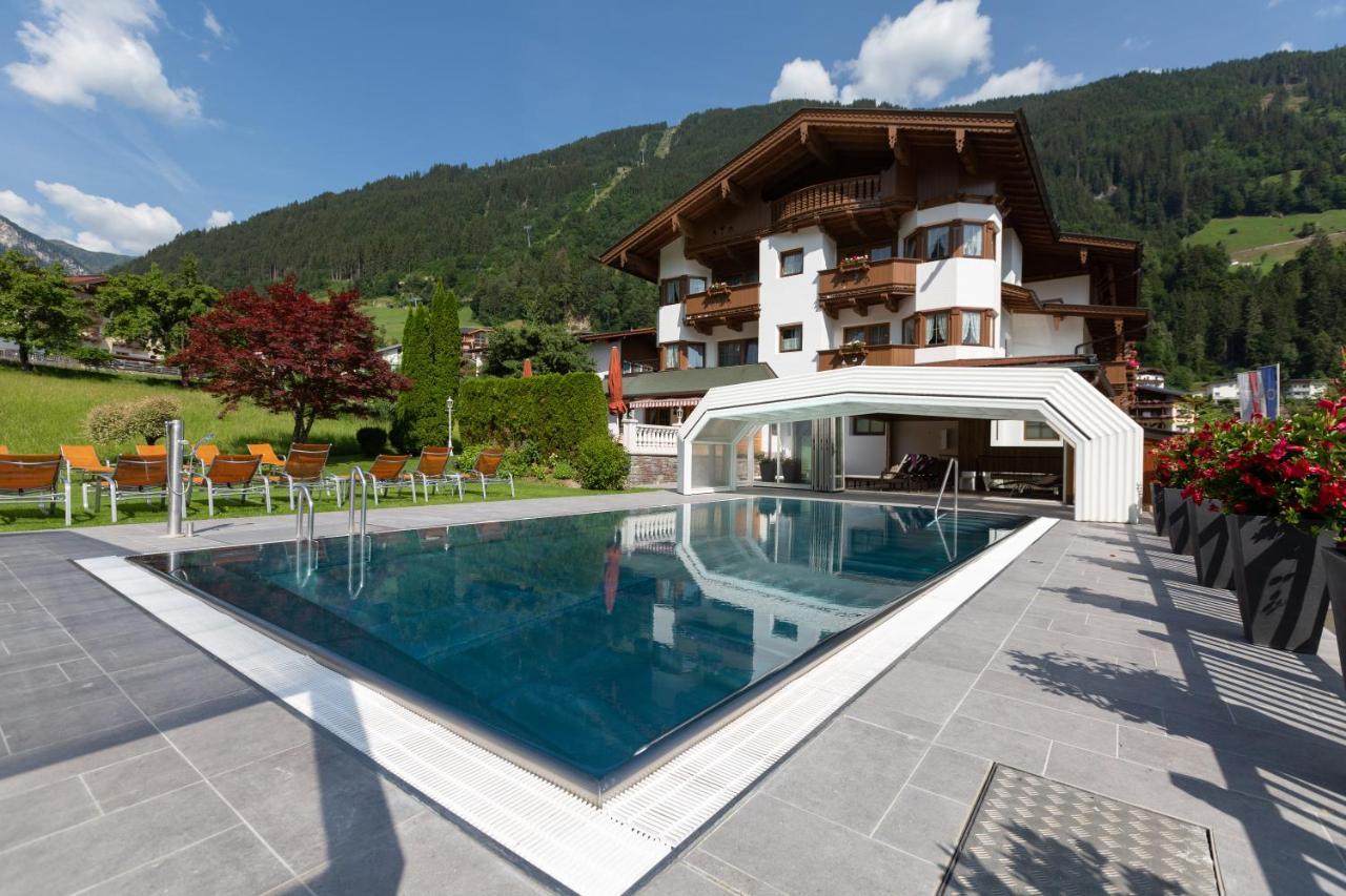 Olympia-Relax-Hotel Leonhard Stock Finkenberg Bagian luar foto