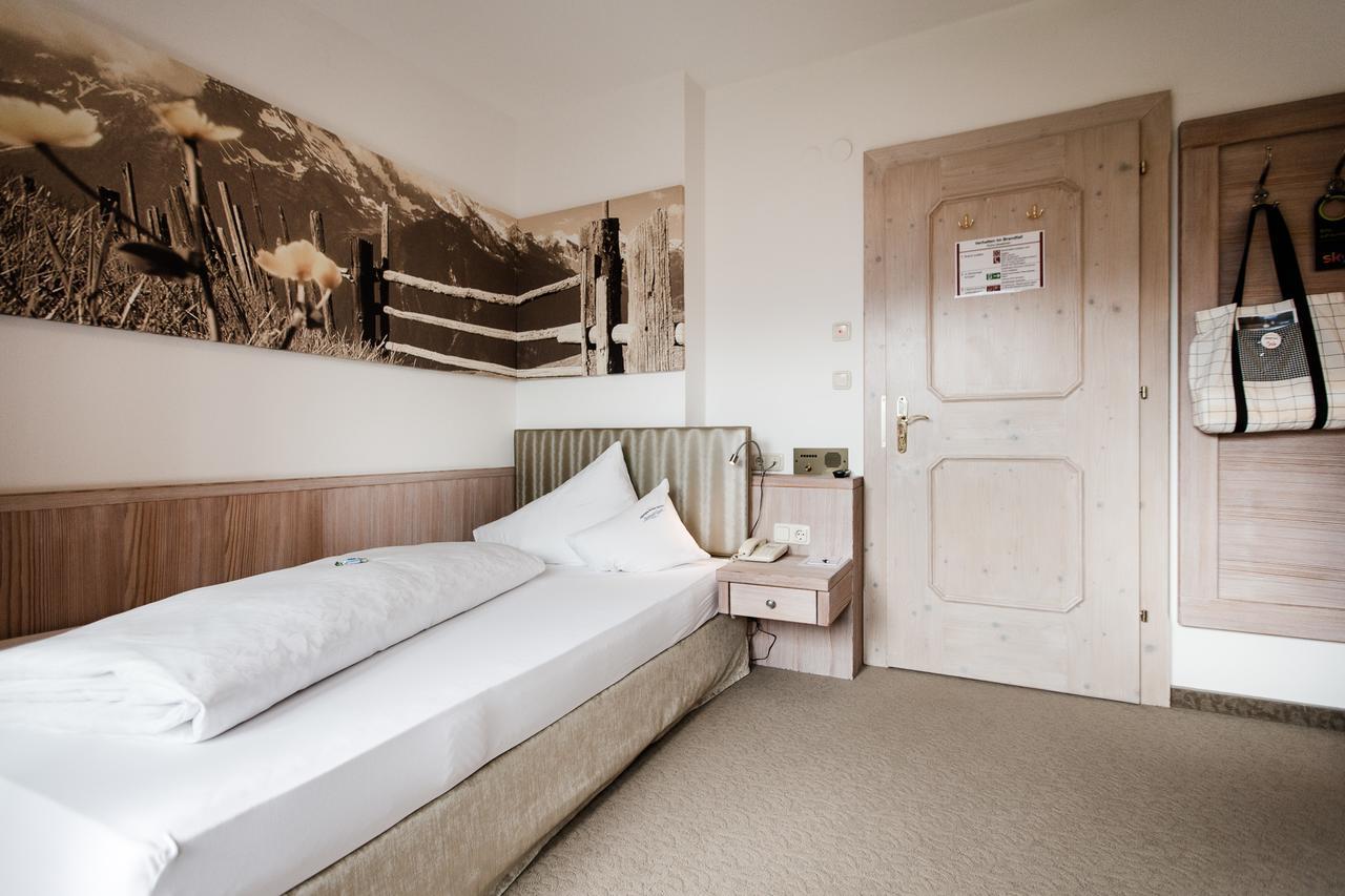 Olympia-Relax-Hotel Leonhard Stock Finkenberg Bagian luar foto