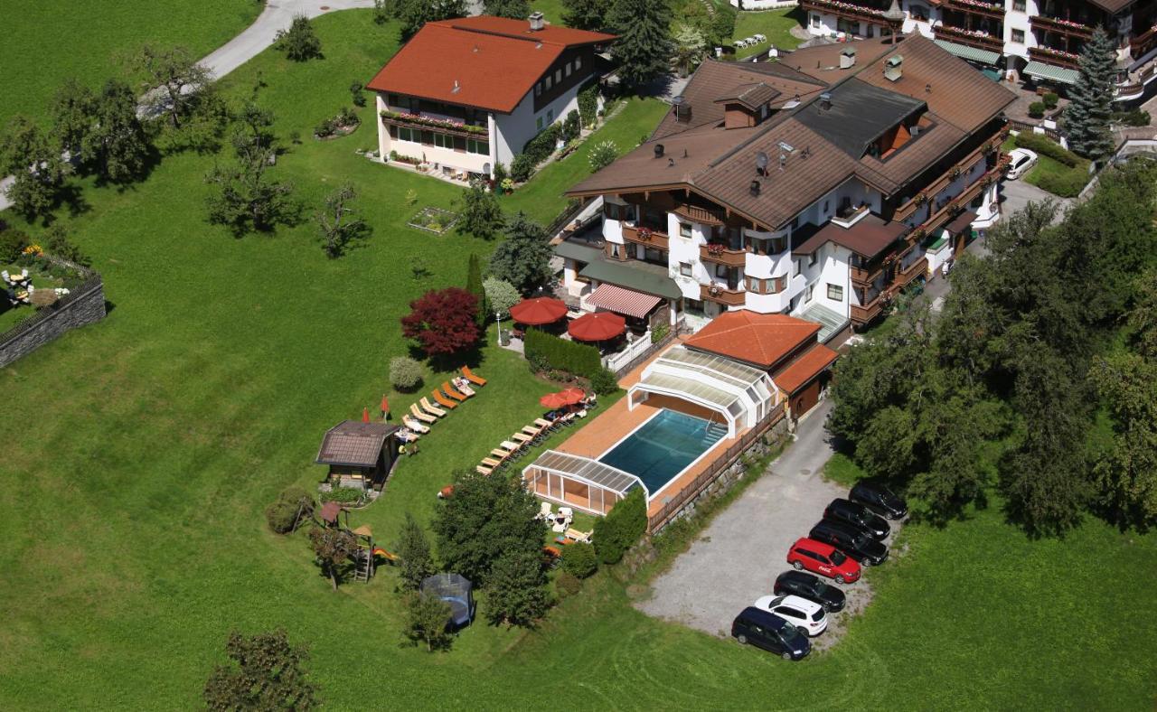 Olympia-Relax-Hotel Leonhard Stock Finkenberg Bagian luar foto